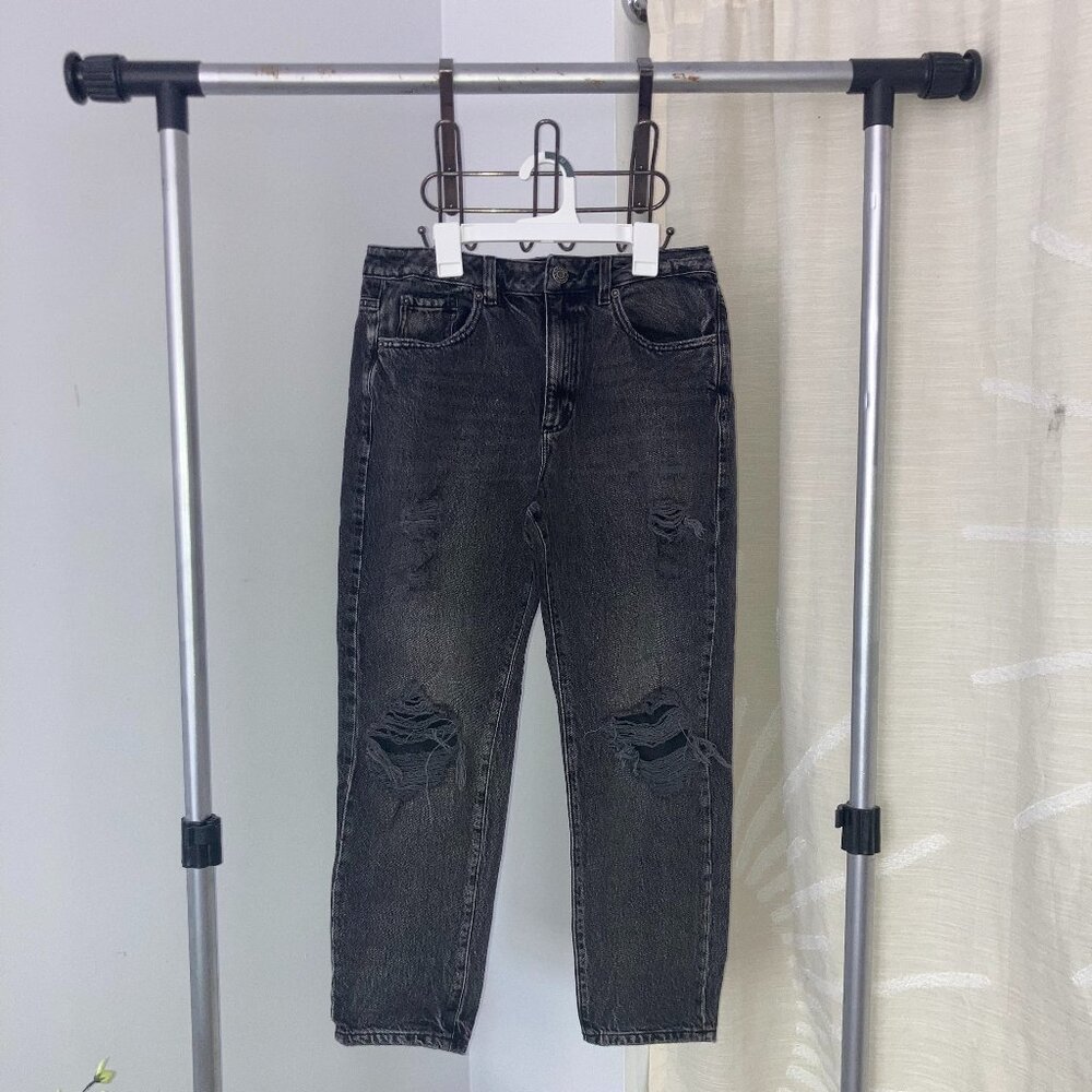 Black Ripped Jeans